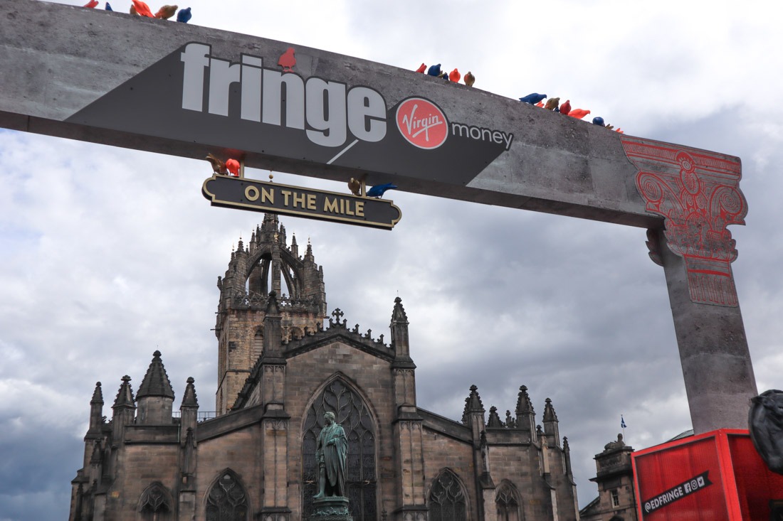 Edinburgh Festival Fringe Rain On The Mile St Giles Cathedral_