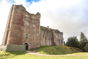 Outlander Locations Day Tour from Edinburgh