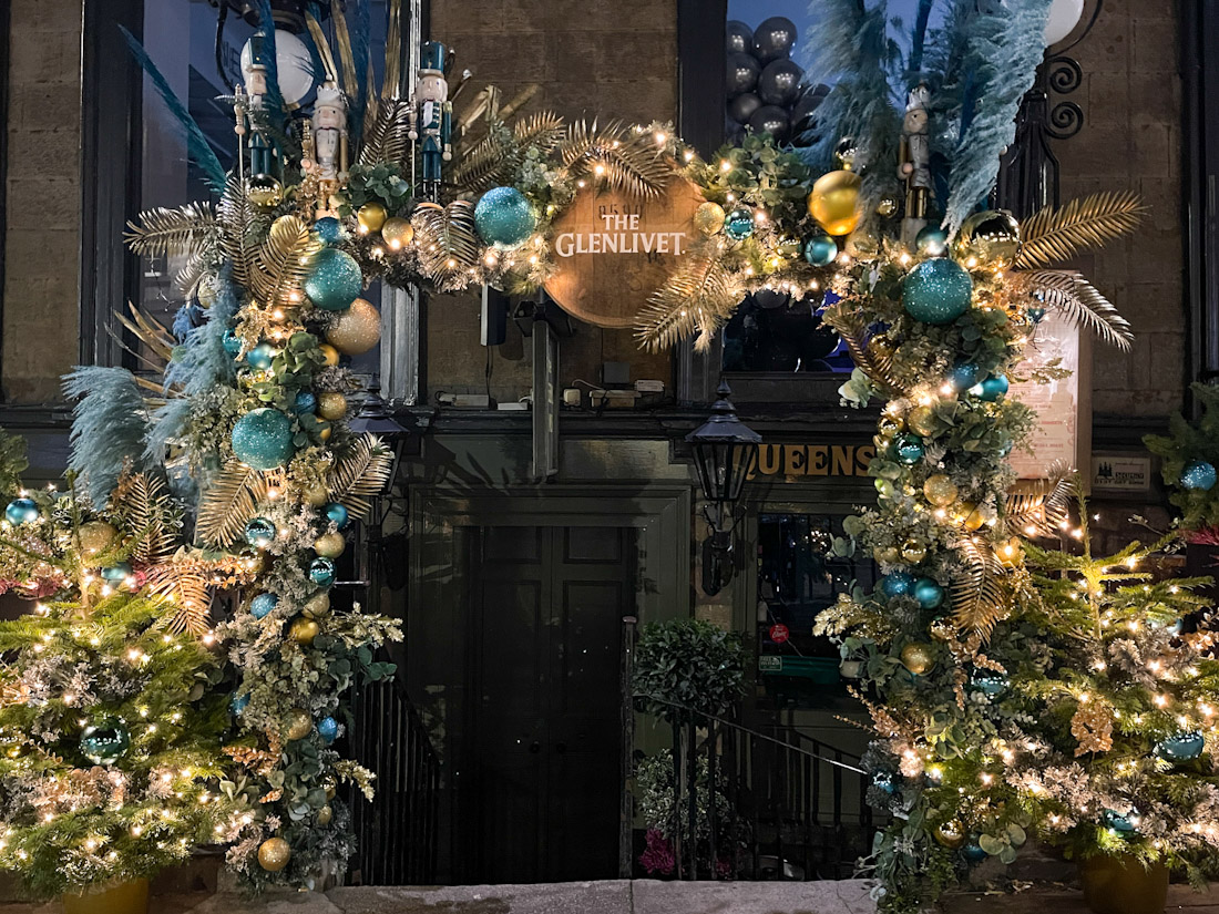 Queen Arms pub Christmas decor arch