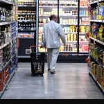 El IPC de agosto se dispara al 4,3%: llenar el depósito ya cuesta 100 euros