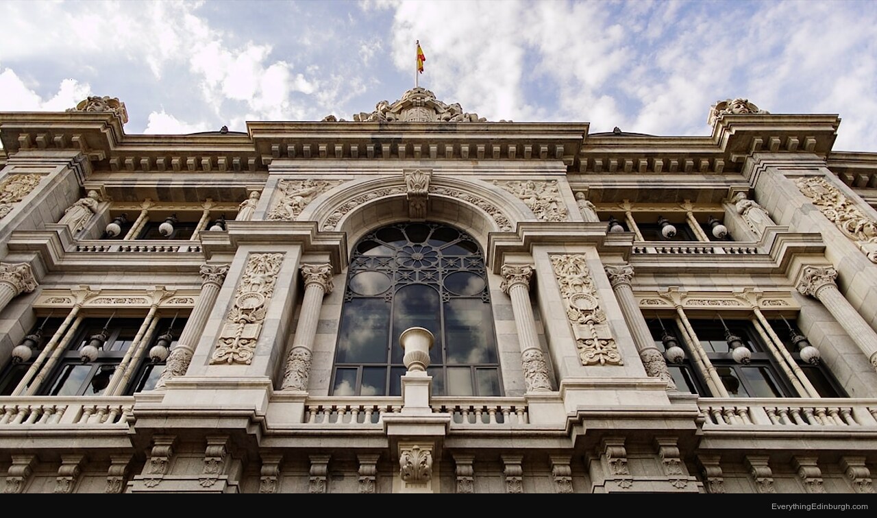 El Tesoro paga el 2,78% a 9 meses mientras los grandes bancos ofrecen el 1,10%