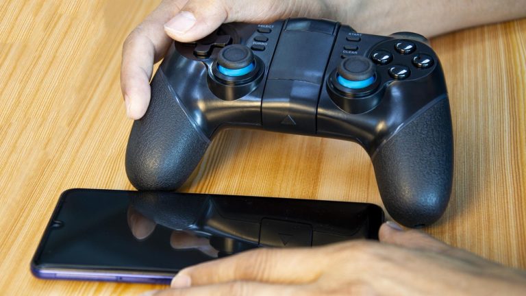 PlayStation Plus Adds Nine Games for October — Including a Day-One Looter Shooter and Dino Crisis 2
